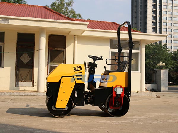 關(guān)于小型壓路機(jī)變速箱的保養(yǎng)知識你知道多少？